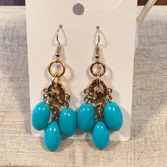 shellymic jewelry Jewelry - Vintage Upcycled Earrings